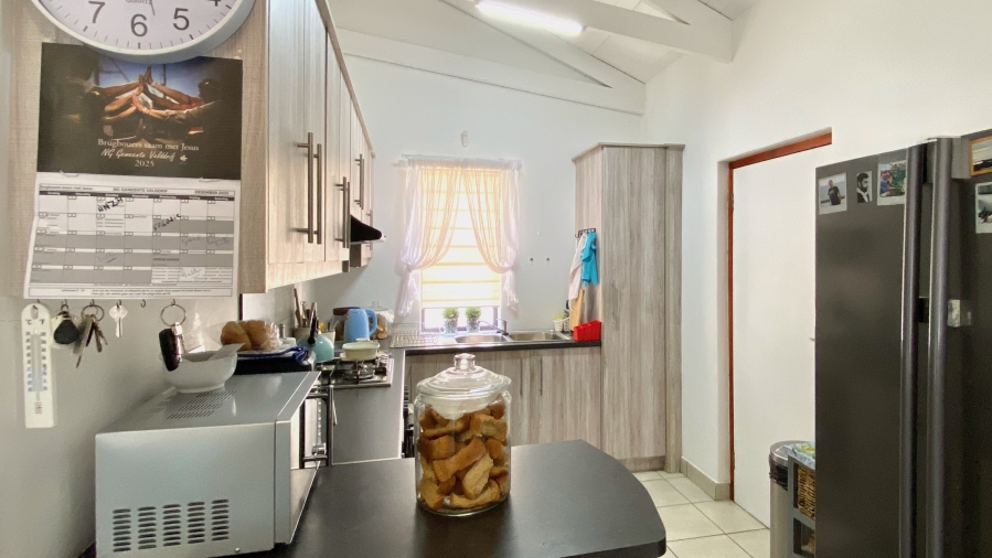 2 Bedroom Property for Sale in Velddrif Western Cape